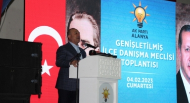 Alanya’ya gelen Bakan Çavuşoğlu’ndan Avrupa’ya tepki
