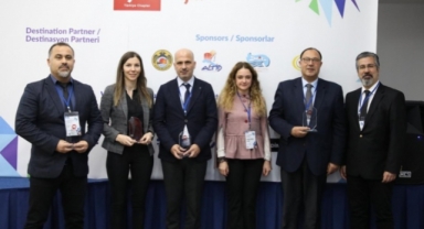 ALTİD Başkanı Sili zirvede konuştu