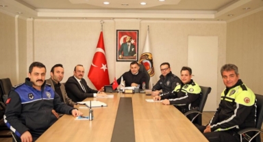 Başkan Yücel'den ulaşım sorununa çözüm atağı sürüyor