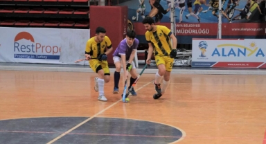 İşte Alanya'daki Salon Hokeyi Süper Lig 2. Etap maçının lideri