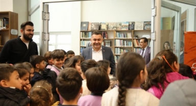 Başkan Yücel’den en çok kitap okuyan öğrencilere ödül