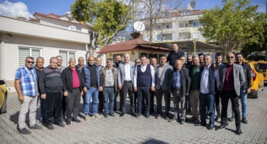 Başkan Yücel taksici esnafıyla buluştu