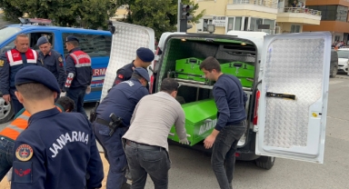 Depremden kaçıp Alanya’ya gelen aileden 3 kişi kazada hayatını kaybetti