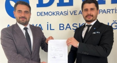 Deva Partisi İlçe Başkanı Ahmet Çakan istifa etti