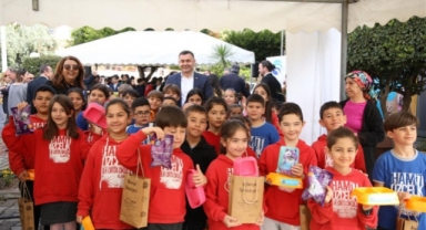 Alanya Belediyesi'nden Sokak Hayvanları Günü’nde farkındalık etkinliği