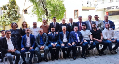 Alanya CHP’de bayram coşkusu