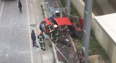 Alanya’da feci kaza: 1’i ağır 2 yaralı