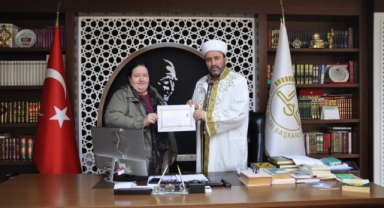 Alanya’da yaşayan Norveçli kadın Müslüman oldu