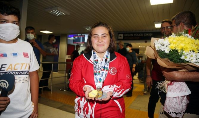 Alanyalı Dilara aday gösterildi