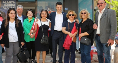 CHP Mahmutlar Seçim Ofisinde Özçelik damgası