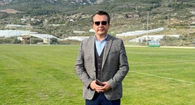 Mahmutlarspor’da Bağışlar bırakıyor