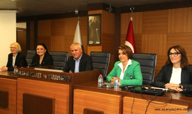 ALTSO Başkanı Erdem, kadın girişimcileri ağırladı