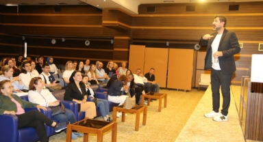 Oyuncu Hakan Bilgin Alanya'da halkıyla buluştu