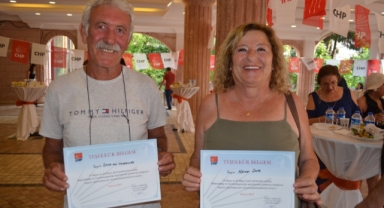 CHP Alanya’dan seçimde çalışanlara kokteylli teşekkür