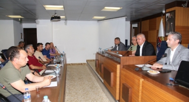 Erdem inşaat sektörü temsilcilerini dinledi