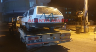 Alanya’da 13 yaşında otomobil süren çocuk sürücüyü polis affetmedi!