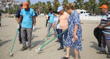 Alanya’da Galip Dere Plajı tertemiz oldu