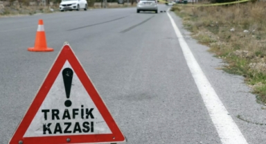 Alanya’da motosiklet ile otomobil çarpıştı: 1 ağır yaralı