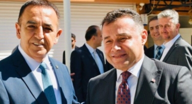 Sünbül sert konuştu: ‘Kiraya verdikleri akıllarıyla ahkam kesiyorlar’