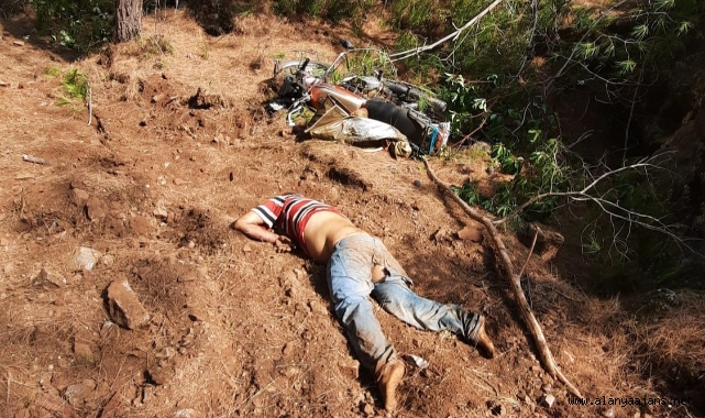Alanya’da motosiklet uçuruma yuvarlandı: 2 ölü