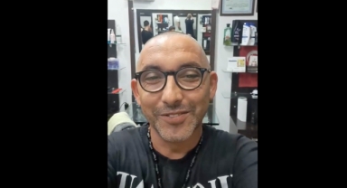 Alanya'nın tanınmış ismi arkadaşına destek için saçını kazıttı