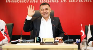 Başkan Yücel’den kent disiplini eleştirisine cevap