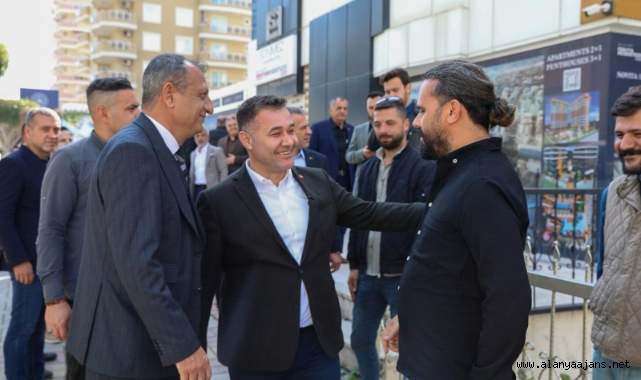 Mahmutlar halkından Başkan Yücel'e büyük destek
