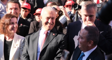 Özçelik: Yücel’i mahcup ettiler