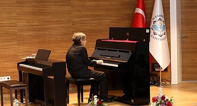 ALANYA, EN İYİ PİYANİSTLERİNİ ARIYOR
