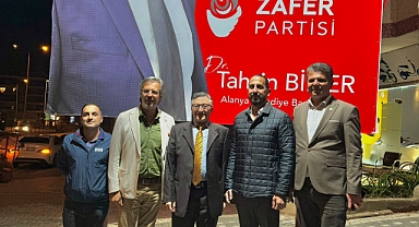 Biner, iftar davetinde bulundu