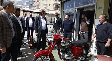 Yücel'e esnaftan ilgi