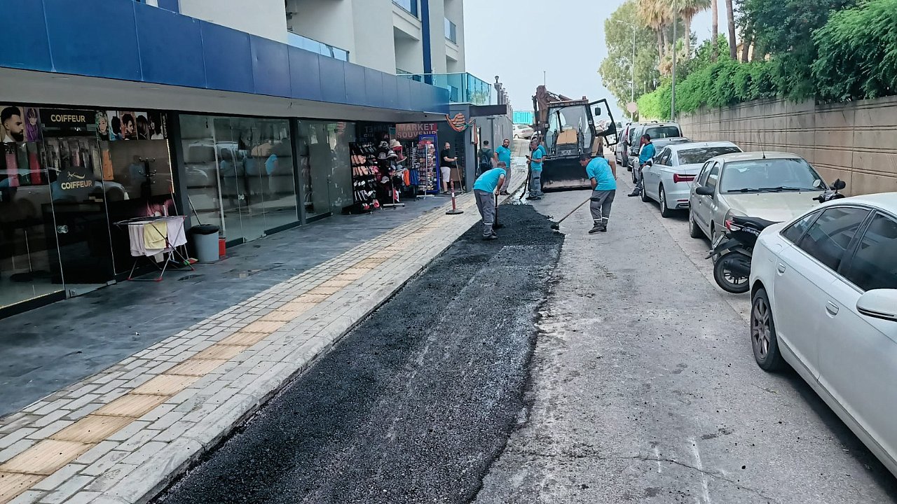 Alanya'da yollar bakıma alındı