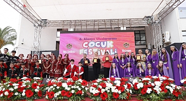 Özçelik: Çocuklar memleketimizin teminatıdır