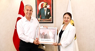 AGC ve AGF'den Özçelik'e nezaket ziyareti