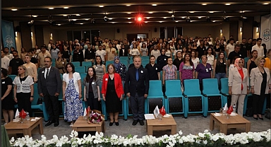 ALKÜ’DE HEMŞİRELİK HAFTASINDA SEMPOZYUMU