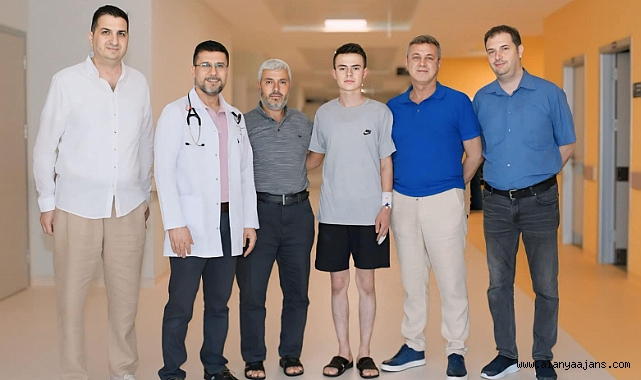 Eski başhekiminden hayat kurtaran operasyon