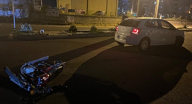Alanya’da otomobil ile motosiklet çarpıştı
