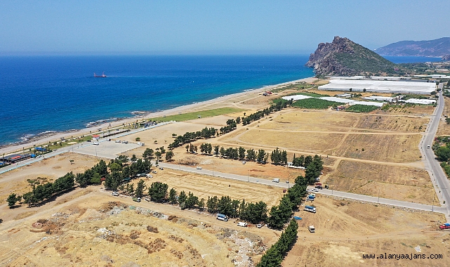 GAZİPAŞA'DA KURBAN SATIŞ PAZARI HİZMETE AÇILDI
