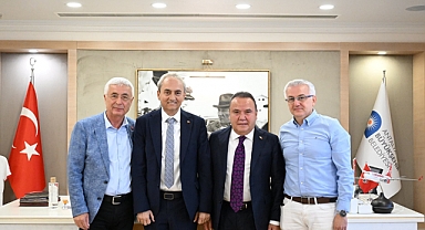 Kocagöz, grup toplantısına katıldı