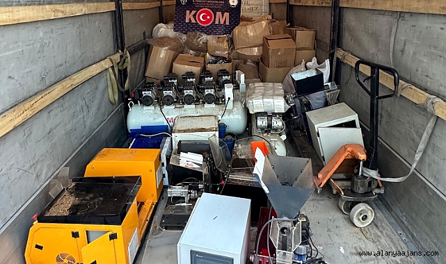 Kaçakçılığına büyük darbe