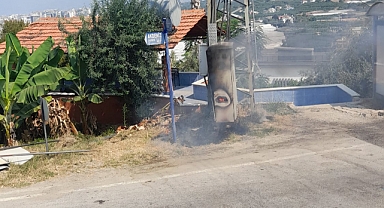 Patlayan elektrik trafosunda yangın