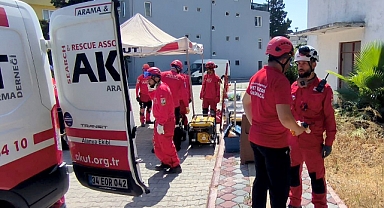 ALANYA BELEDİYESİ AFAD TATBİKATI’NA KATILDI