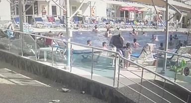 Havuz başında ağır yaralandı