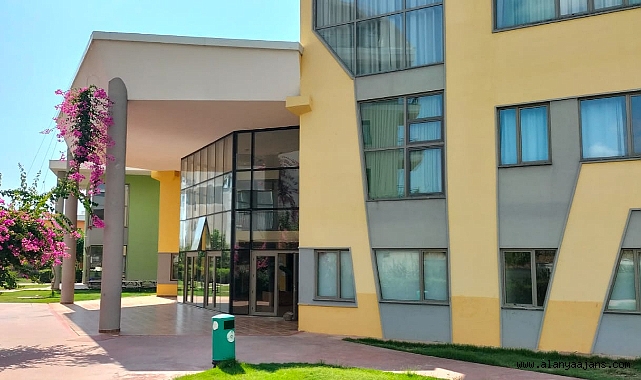 Öhep ile Waldorf karakolluk oldu