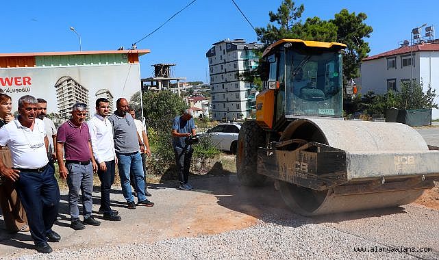 AVSALLAR MAHALLESİ’NDE ASFALT SEFERBERLİĞİ