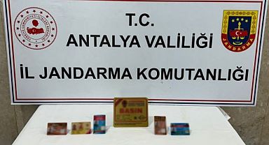 Sahte basın kimlik kartları ele geçirildi