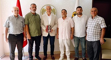 Saadet'ten 'Davam' hediyesi