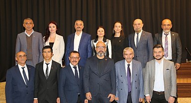 Başkan Gaye Coşkun güven tazeledi
