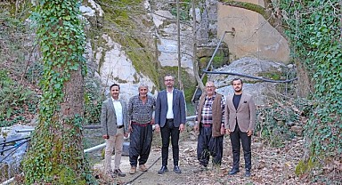 40 YILLIK BORU HATTINI ALANYA BELEDİYESİ YENİLİYOR