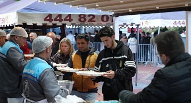 ALANYA’DA GÜNLÜK 3 BİN KİŞİYE İFTAR SOFRASI